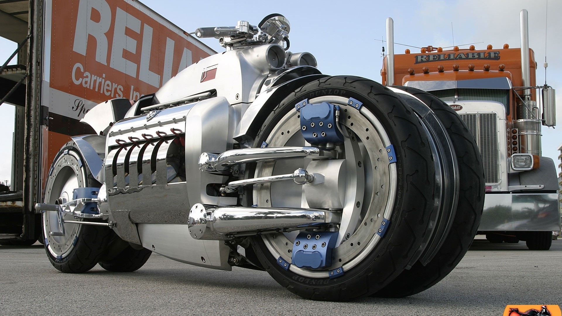 1455775076 wallpapers super tagged tomahawk sports heavy background bike
